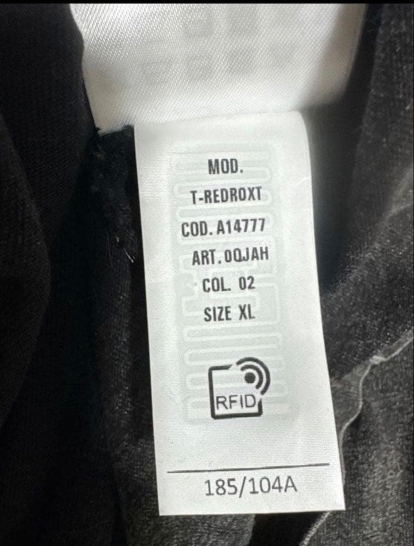 [新品] DIESEL Tシャツ(長袖)