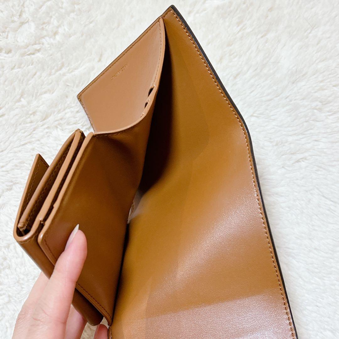CELINE セリーヌ トリオンフ 三つ折り財布 ブラウン ゴールド金具 箱付