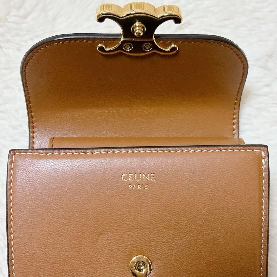 CELINE セリーヌ トリオンフ 三つ折り財布 ブラウン ゴールド金具 箱付