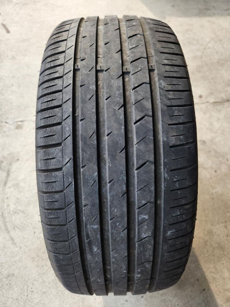 MOMO TOPRUN M-300 205/40R17 ４本