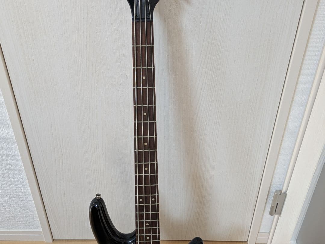 Ibanez Soundgear 4弦エレキベース ブラック/グレー