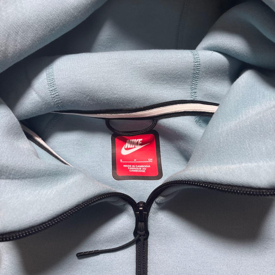 【激レアNike tech fleece ナイキ テックフリース　水色 上S下L