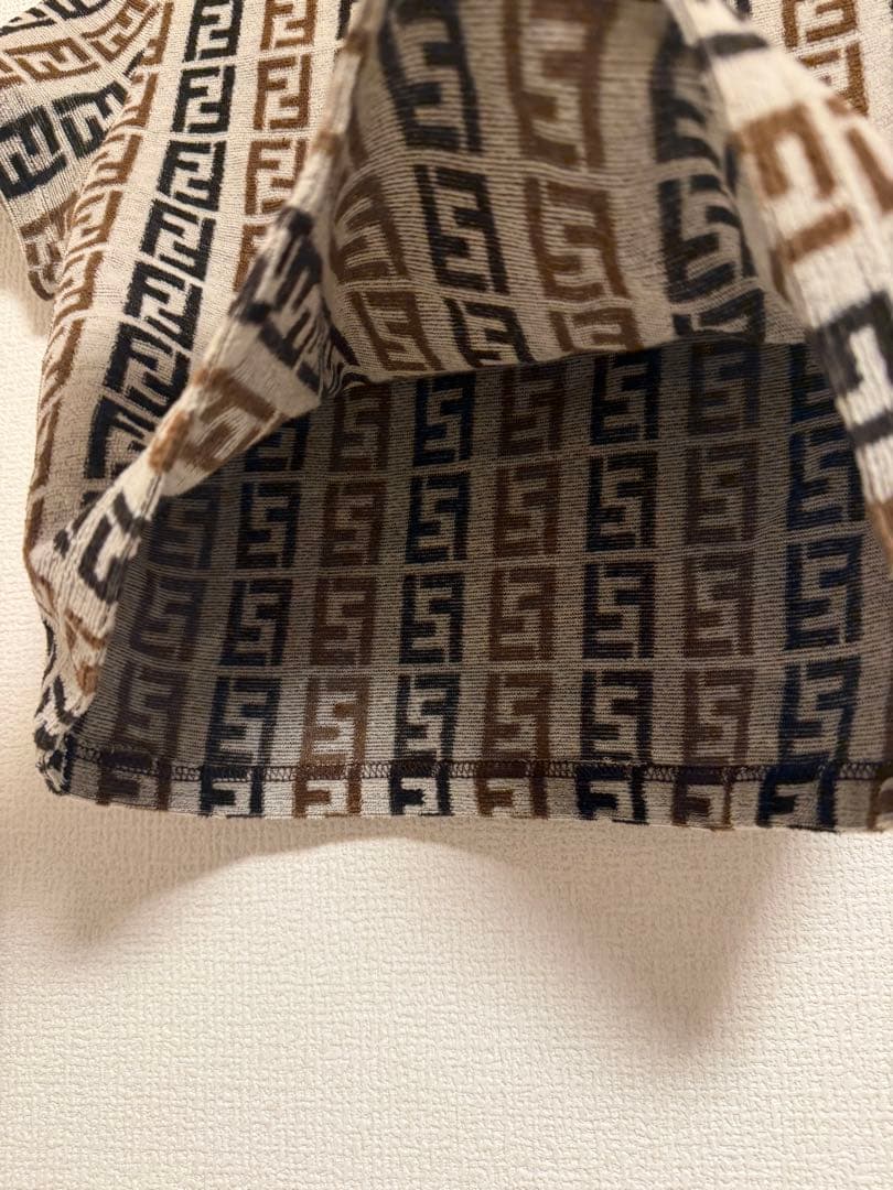 FENDI Fロゴ 半袖Tシャツ