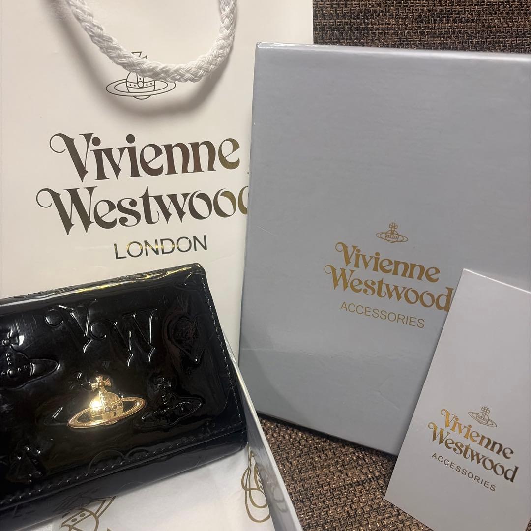 Vivienne Westwood 三つ折財布