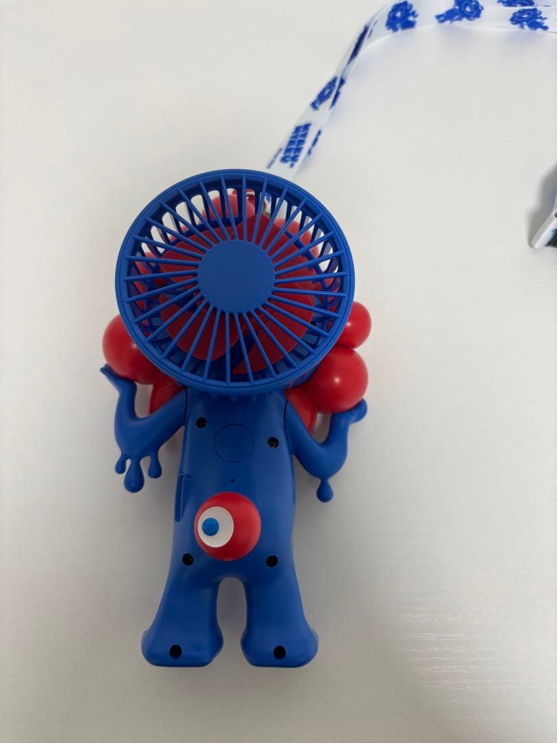 大阪万博　ミャクミャクハンディファン
