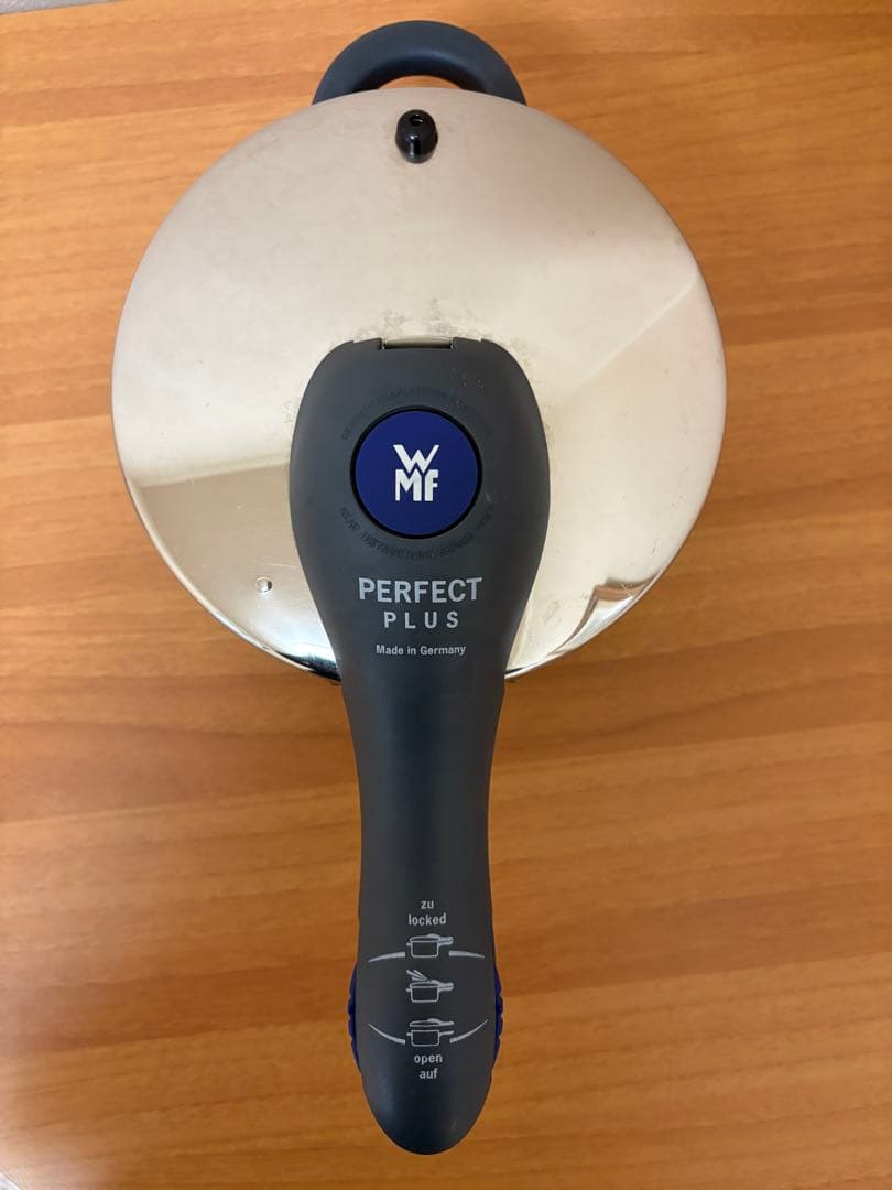 WMF パーフェクトプラス PERFECT PLUS 圧力鍋2.5L レシピ本