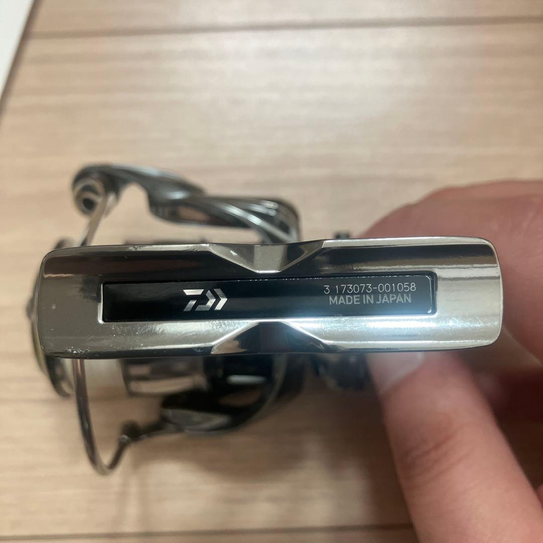 DAIWA EXIST SF1000S-P スピニングリール