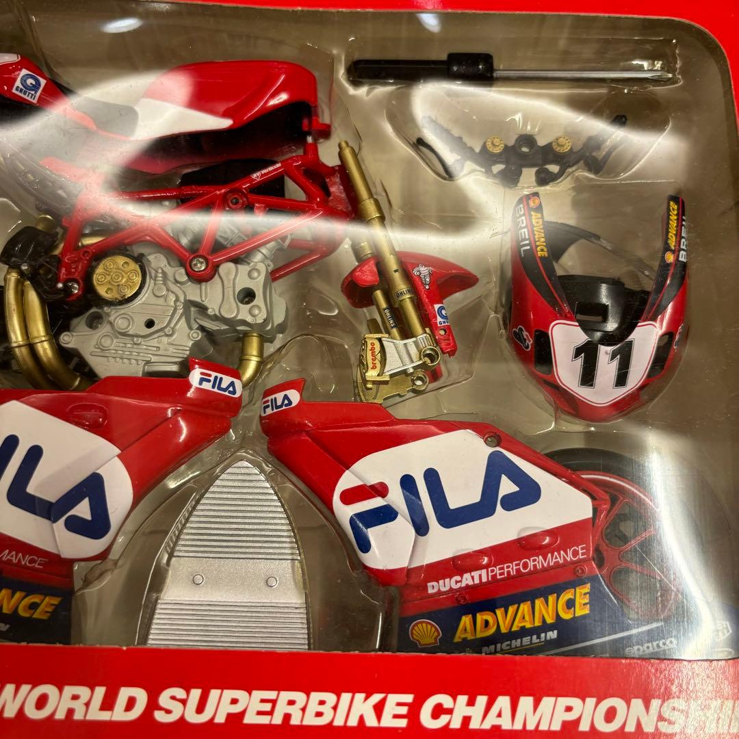 ニューレイ 1/12スケール ドゥカティ999 F03 プラモデル