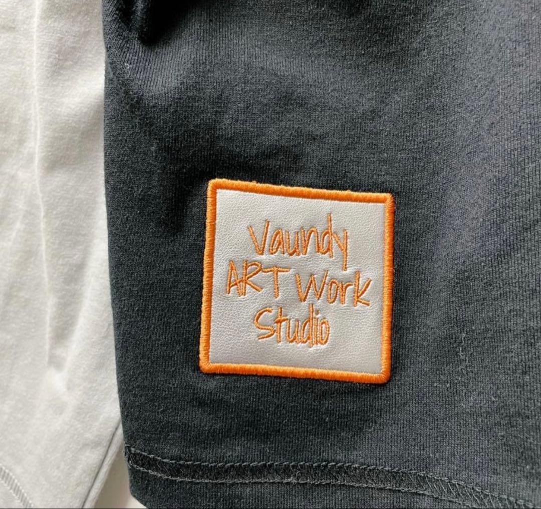 Vaundy Logo Layered \"SILENCE\" Tシャツ