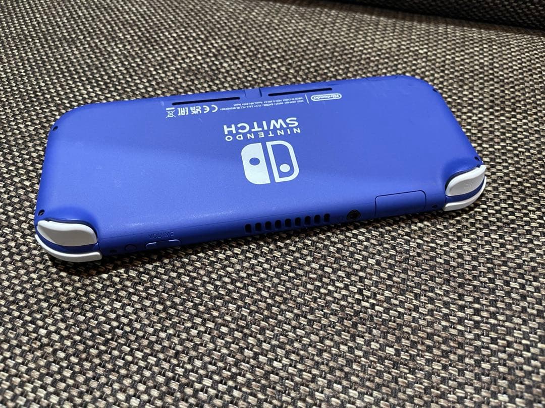 Nintendo switch lite スイッチ ライト 本体のみ 青 ブルー