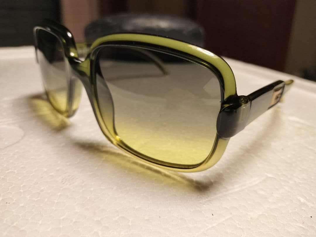 【最終処分】希少、グッチ GUCCI「gucciケース付」、サングラス【本物】