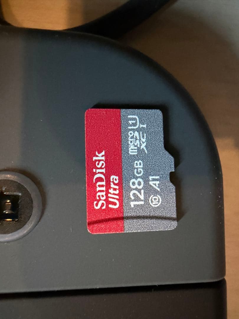 Nintendo Switch本体+microSDカード+キャリーケース 箱付き