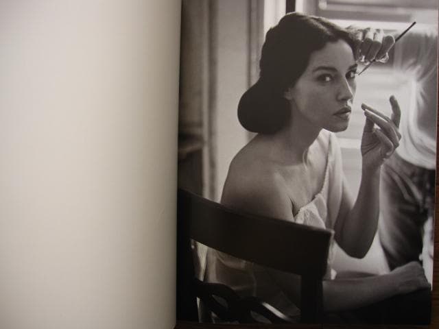 MONICA BELLUCCI　モニカ・ベルッチ