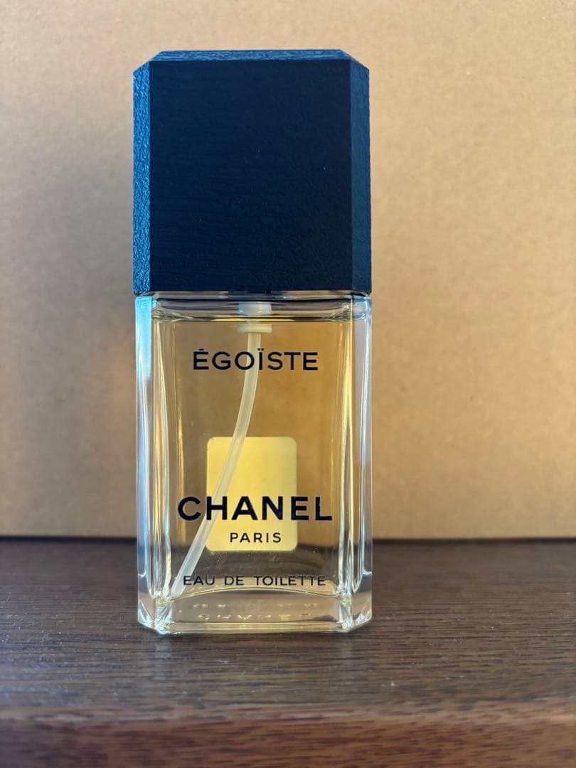 シャネル エゴイスト オードゥ トワレット 50ml (箱付き)