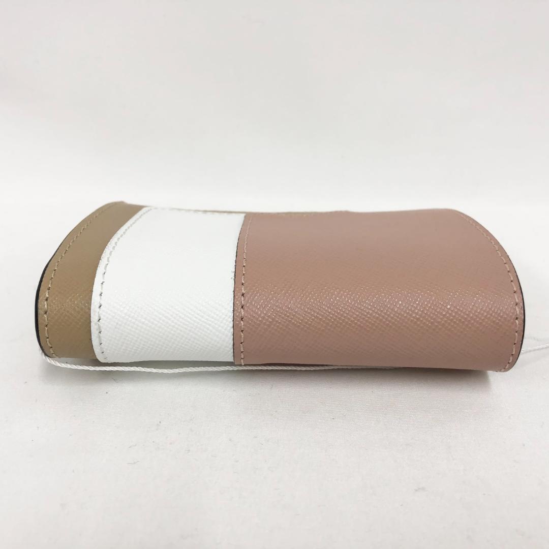 ○★新品未使用　マルニ　トランク　二つ折り財布　ピンク×ベージュ系×ホワイト