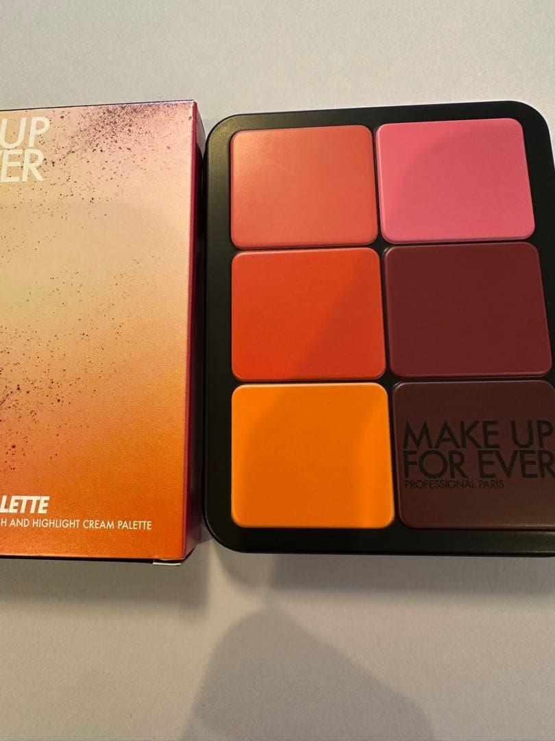 MAKE UP FOR EVER クリームパレット