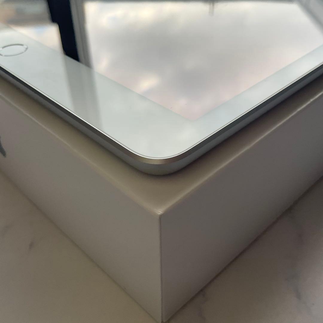 【超美品】Apple iPad 第7世代 Wi-Fi 32GB