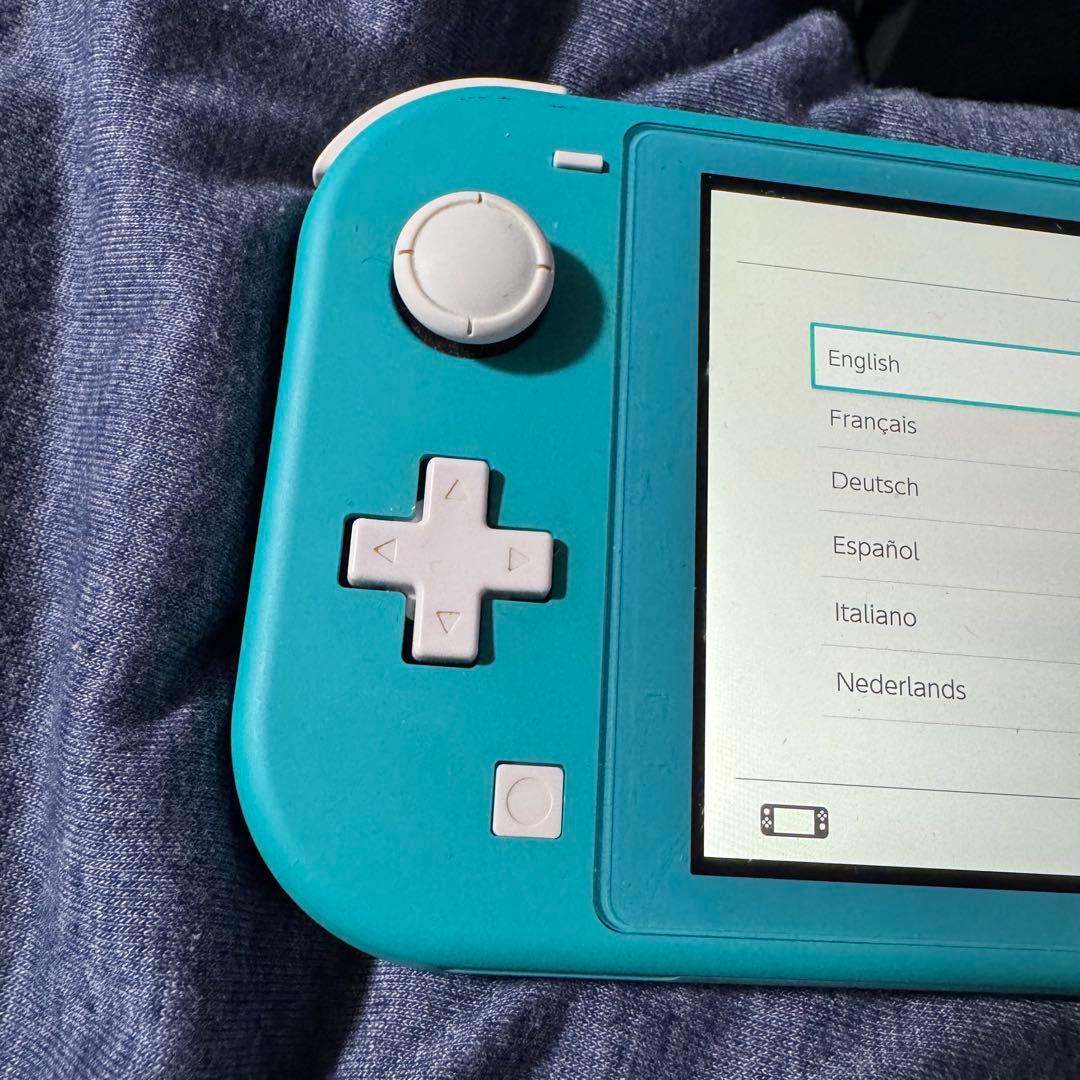 任天堂 Nintendo Switch lite ターコイズ　本体