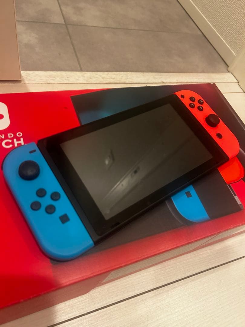 Nintendo Switch 赤/青 本体 コントローラー付き