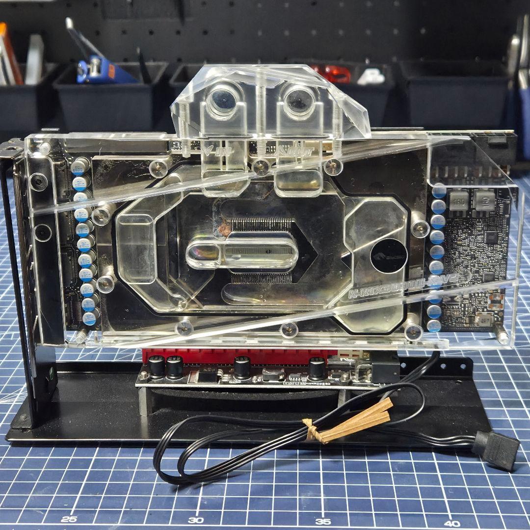み*い様 GeForce RTX 3090 GALAKURO 水冷仕様
