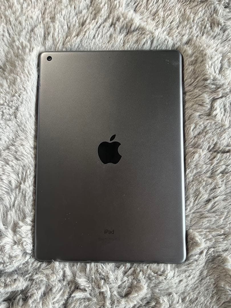 Apple iPad 第8世代 スペースグレー 128GB Wi-Fiモデル