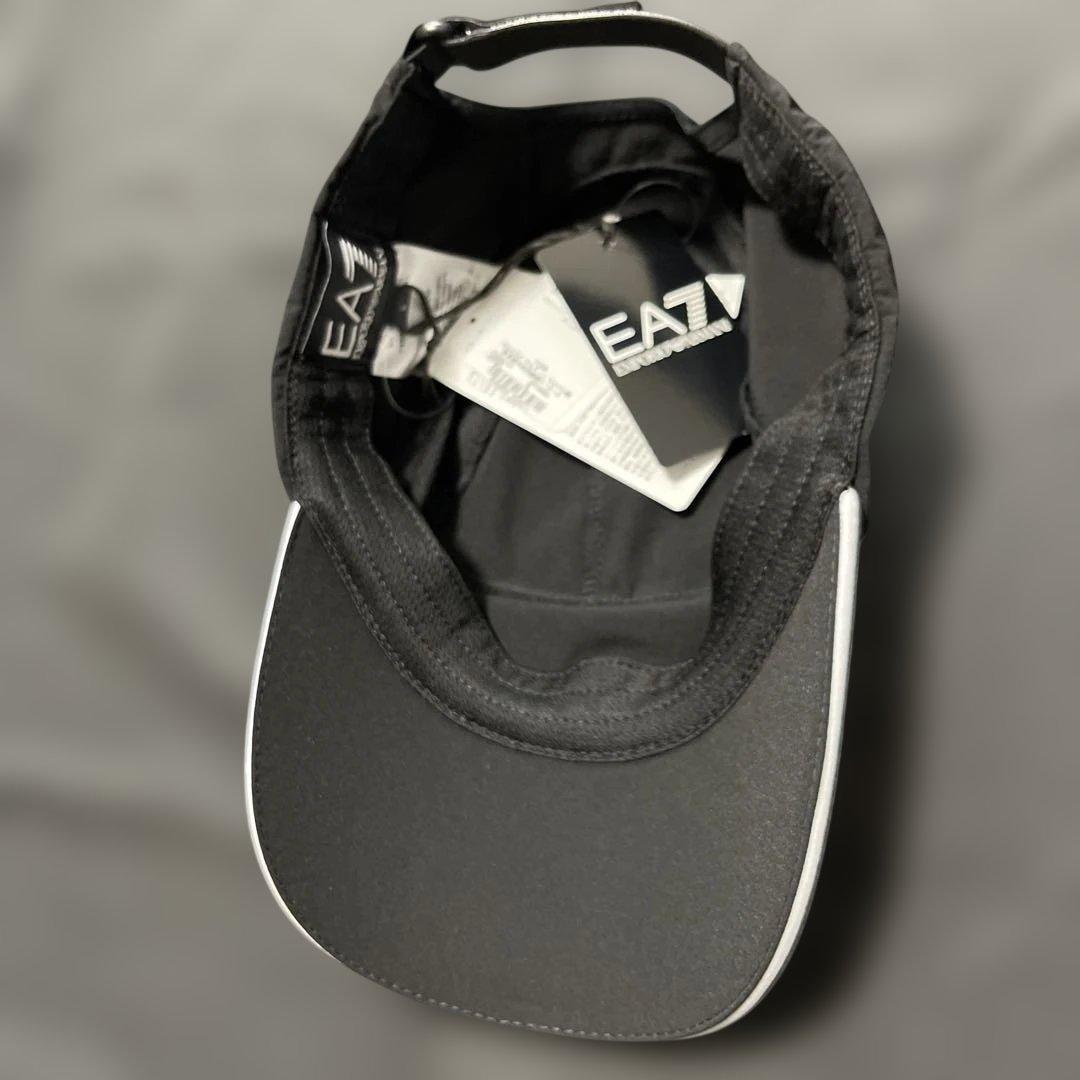 EA7 Emporio Armani ブラックベースボールキャップ