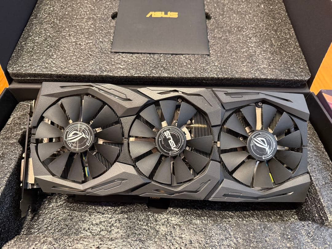 谷*口様 グラボ ASUS ROG STRIX GeForce GTX1070T
