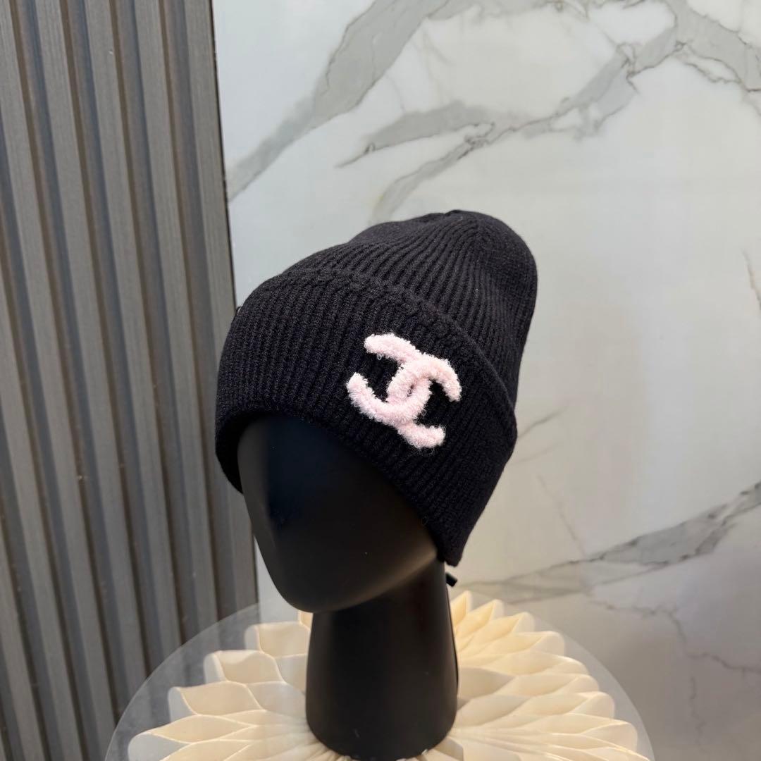 CHANEL ロゴ ニットキャップ