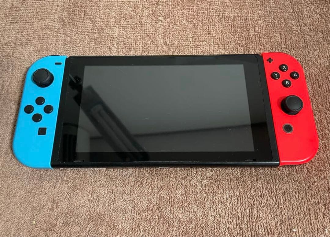 Nintendo Switch あつまれどうぶつの森モデル赤/青