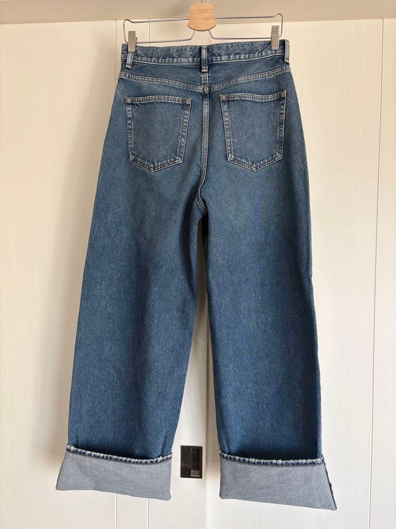 BLACK Roll-up Denim(ロールアップデニム)