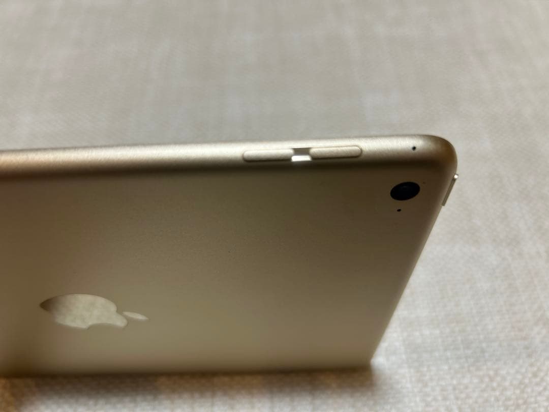 【本体のみ】iPad mini 第4世代 Wi-Fi モデル128GB ゴールド