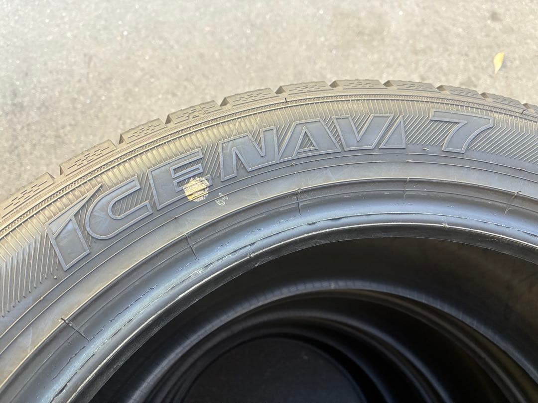 ☆235/50R18 97Q ICE NAVI7 中古4本セット☆