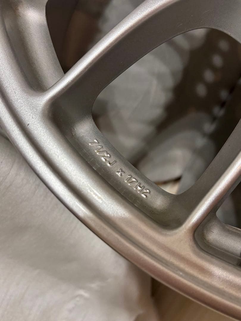 【4本セット販売】BBS KBA46440 17 7.5J +47