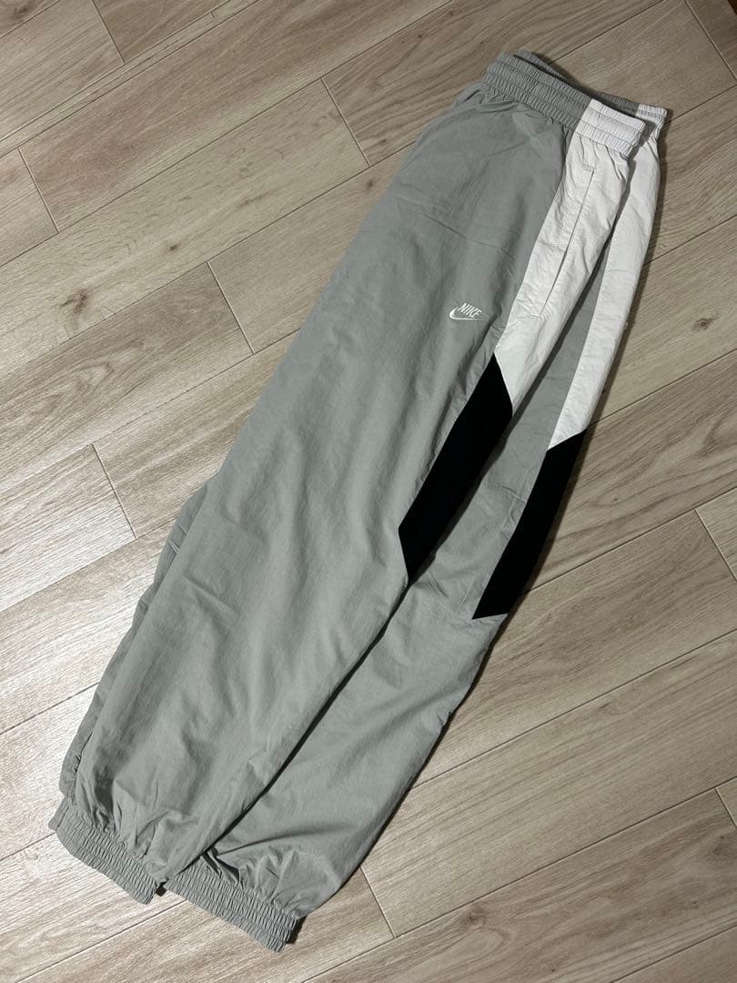 タヌキチ専用　Nike オーバーサイズ ジャージパンツ