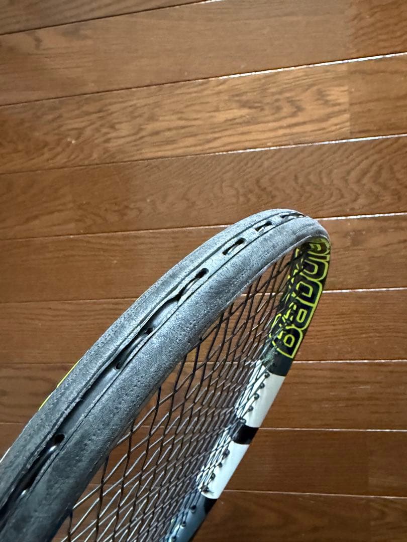 hitsu 様バボラBabolat Pure aero ピュアアエロ100 G2