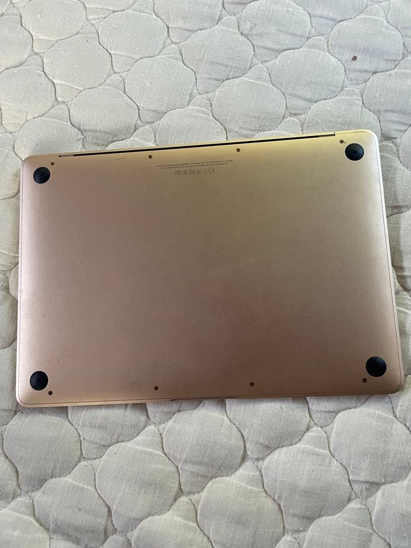 Apple MacBook ゴールド