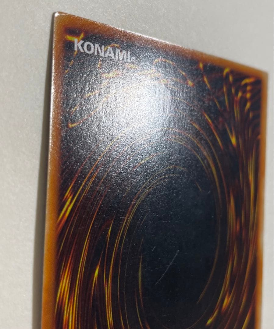 遊戯王　初期　ブラックマジシャン