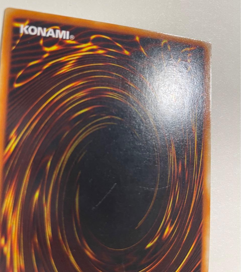 遊戯王　初期　ブラックマジシャン