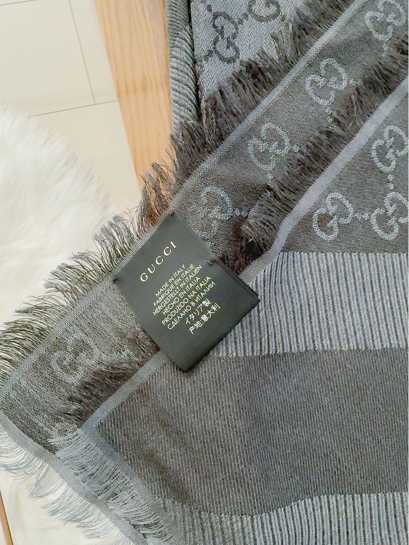 GUCCI グレー マフラー ウールシルク