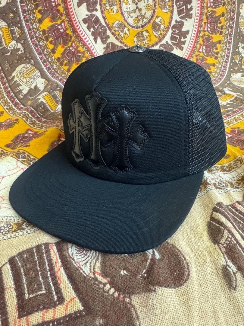 CHROME HEARTS ブラック トラッカーキャップ早い者勝ちでーす！