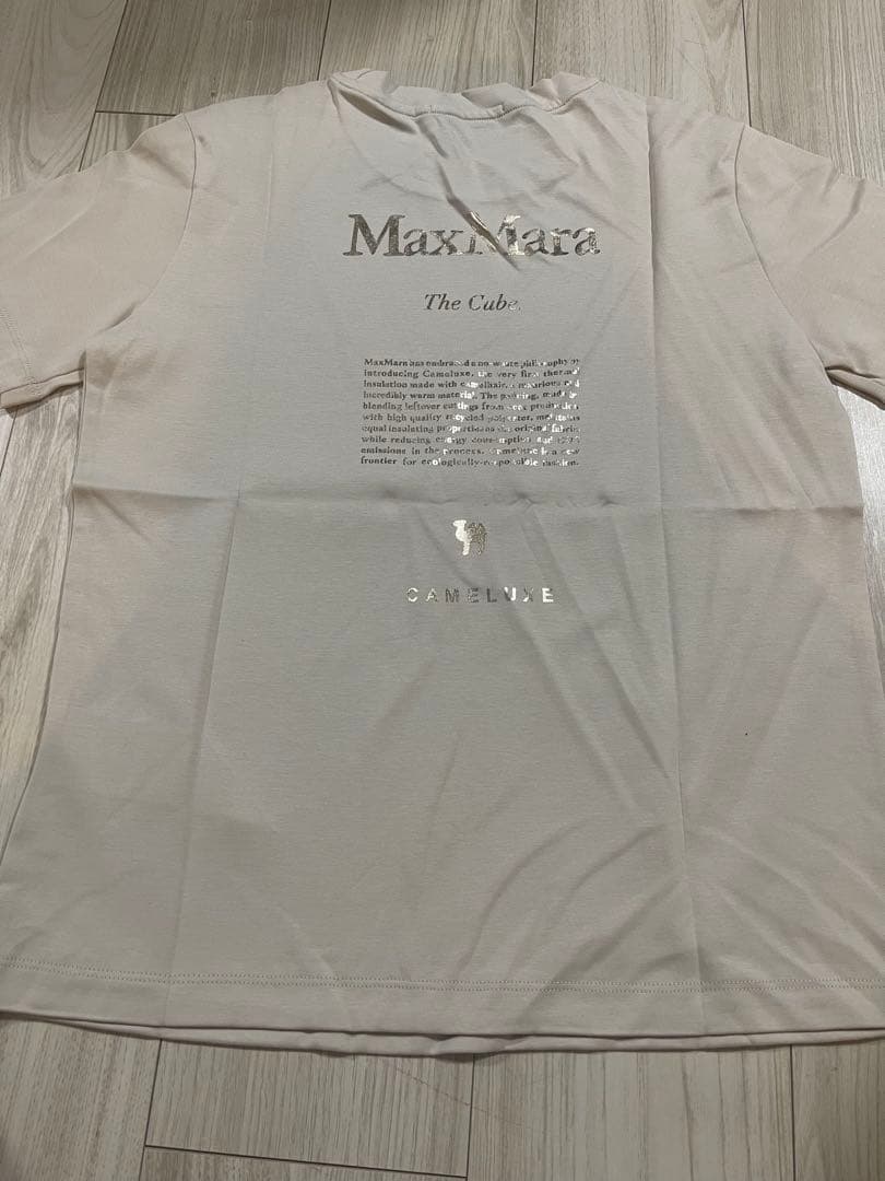 マックスマーラTシャツ