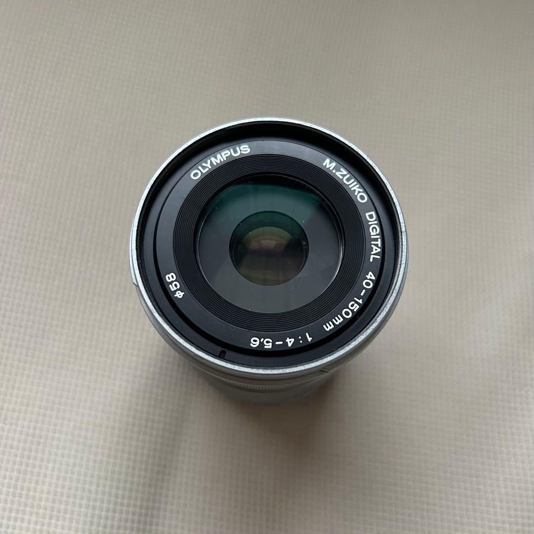OLYMPUS 40-150mm f/4.0-5.6 R ズームレンズ