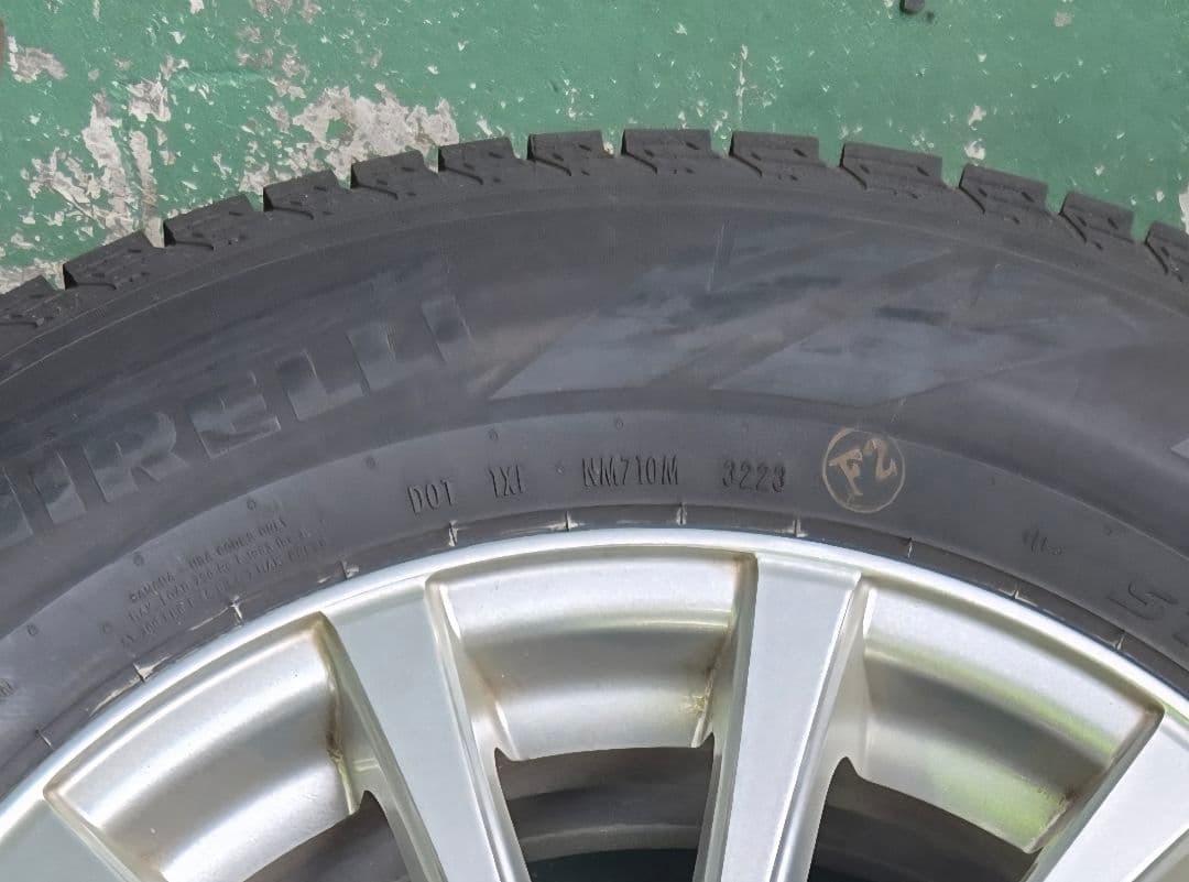 【1/6まで】スタッドレス 2023年製 215/65R16 ピレリ ホイール付