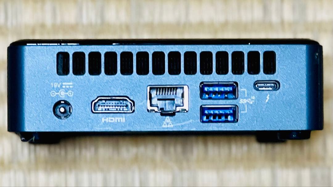 【美品】ミニPC intel NUC10i7FNK 64GB/1TB