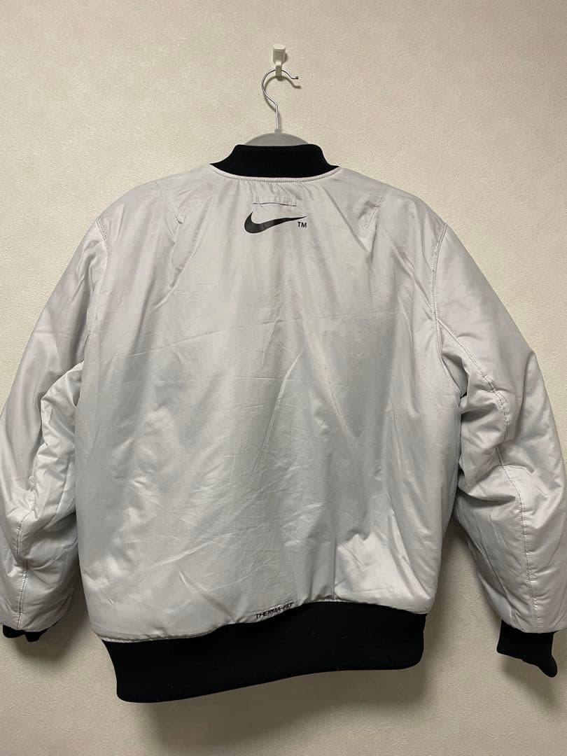 ジャケット・アウター NIKE MA-1