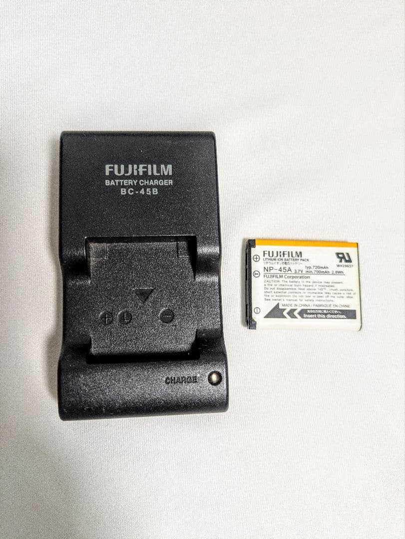 動作確認済　FUJIFILM FINEPIX Z90 コンパクトデジタルカメラ