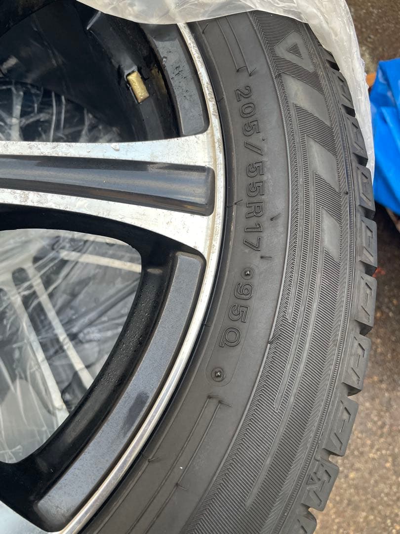 ダンロップ　スノータイヤ