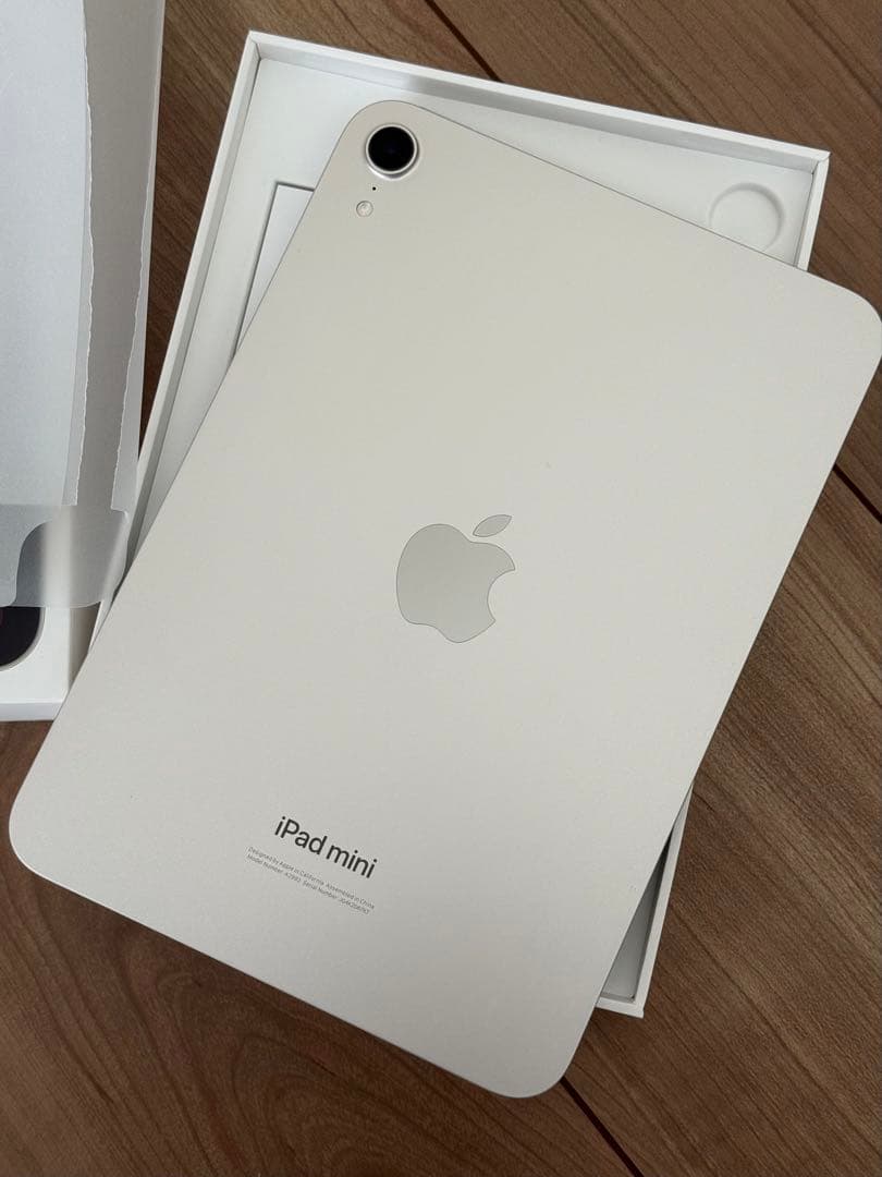 新品同様⭐︎iPad mini7(A17pro)スターライト128GB Wi-Fi