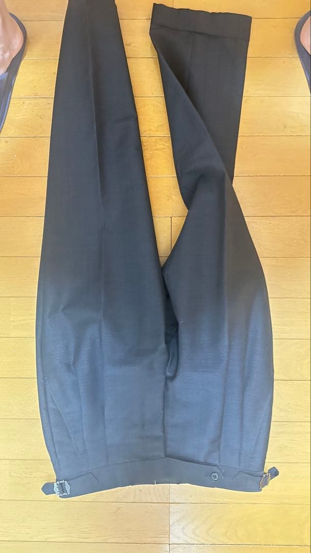 TAYLOR & LODGE ダークネイビー シングルブレスト オーダースーツ