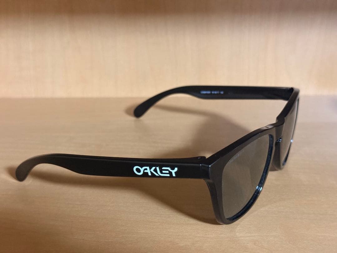 OAKLEY オークリー FROGSKINS フロッグスキン PRIZM